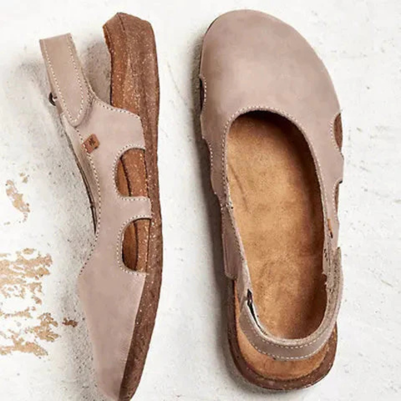 Damen-Sandalen - Geschlossene Zehenpartie & Fersenriemen